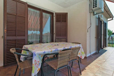Ferienwohnung mit Klimaanlage und Balkon