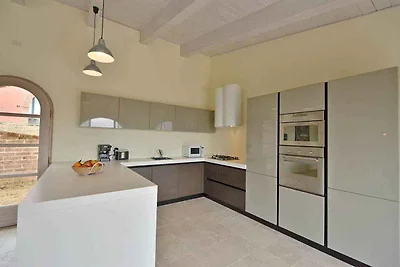 Ferienwohnung mit Terrasse, Klimaanlage und