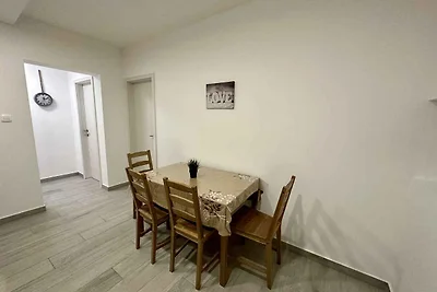 Ferienwohnung mit Balkon und mit Meerblick