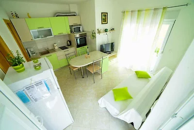 Appartamento Vacanza con famiglia Okrug Gornji