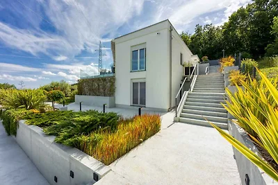 Villa mit Meerblick und Sauna