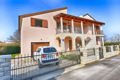 Ferienwohnung mit Terrasse und Klimaanlage