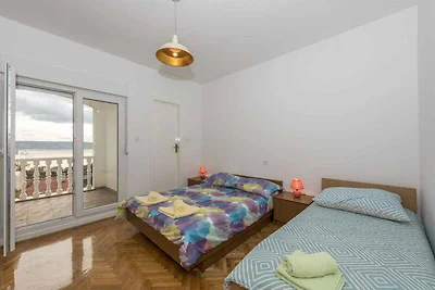 Ferienwohnung mit Balkon und Klimaanlage