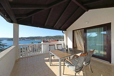 Appartamento Vacanza con famiglia Tisno
