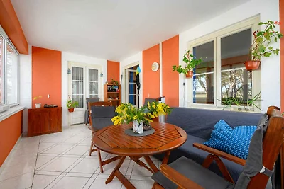 Ferienwohnung mit Klimaanlage und Balkon