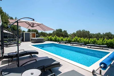 Holiday home relaxing holiday Orebic