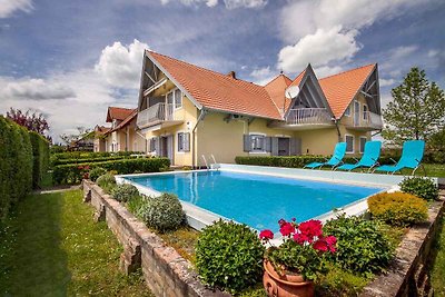 Ferienwohnung in Strandnähe mit Pool