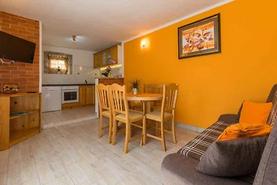 FerienHaus mit Pool und Grill