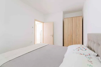 Ferienwohnung mit Balkon und Meerblick