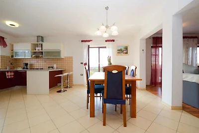 Ferienwohnung mit Klimaanlage und Montagepool