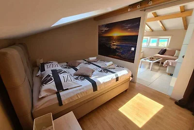 Komfortable Ferienwohnung DD Grubišić mit Mee