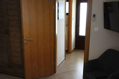 Ferienwohnung mit Terrasse und Klimaanlage