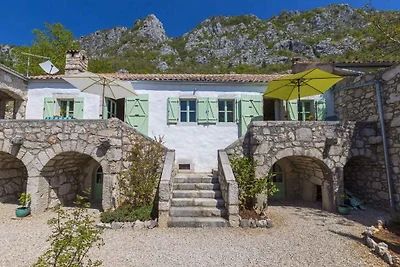 FerienHaus mit Garten und Grill