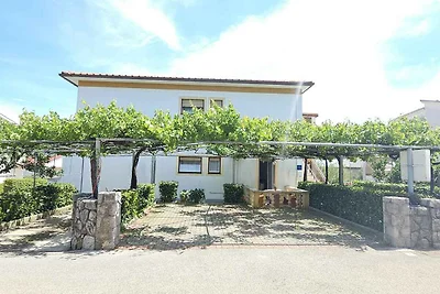 Ferienwohnung mit Balkon in ruhiger Lage