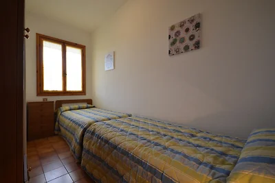 Ferienwohnung mit Balkon und Pool