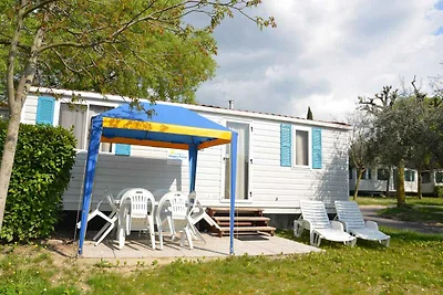 Mobilehome mit Klimaanlage und Terrasse