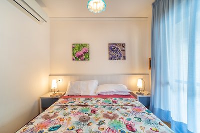 Ferienwohnung mit Balkon und Klimaanlage