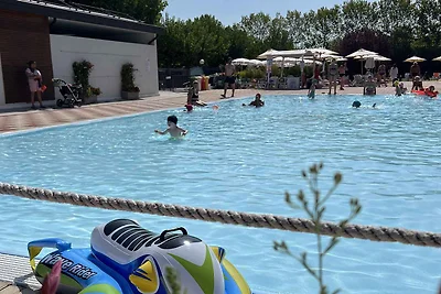 Mobilehome mit Klimaanlage, Terrasse und Pool