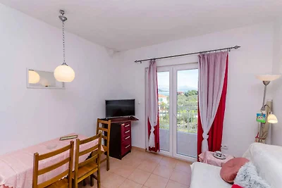 Ferienwohnung mit einem Gemeinschaftspool mit