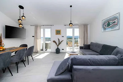Ferienwohnung mit Klimaanlage, Whirlwanne und