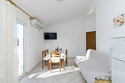 Appartamento Vacanza con famiglia Lopar