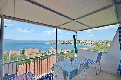 Appartamento Vacanza con famiglia Okrug Gornji