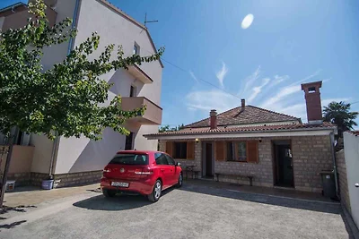 Studio 250 m zum Strand