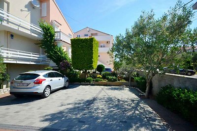 Ferienwohnung mit Terrase und Klimaanlage