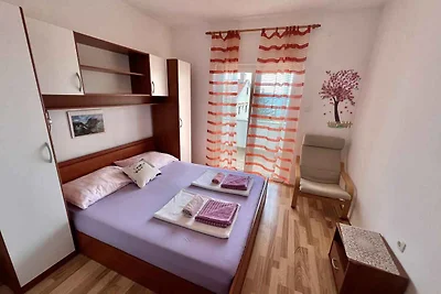 Ferienwohnung mit grossem Balkon und Aussicht