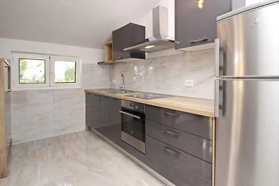 Ferienwohnung mit Grillmöglichkeit und 300 m 