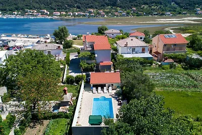 Appartamento Vacanza con famiglia Supetarska Draga