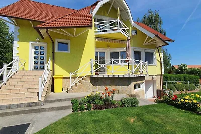 Ferienwohnung in ruhiger Lage mit Garten