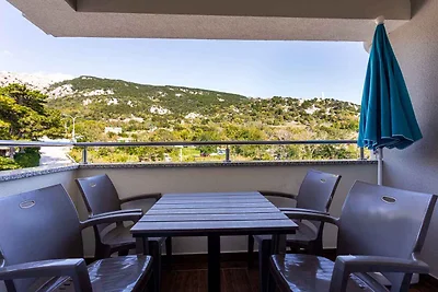 Ferienwohnung mit Klimaanlage und Balkon