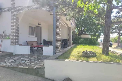 Studio mit Klimaanlage und Terrasse