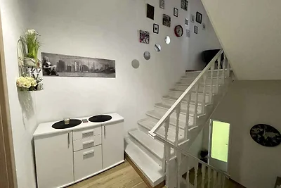 Ferienhaus im Zentrum mit Balkon