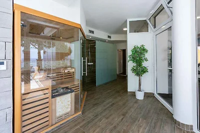 Ferienwohnung mit Wellness und Swimmingpool z
