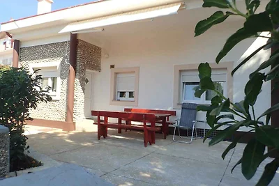 Ferienhaus mit Klimaanlage und Terrasse