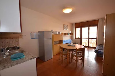 Studio mit Klimaanlage und Balkon