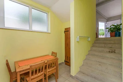 Ferienwohnung mit Balkon und Grill
