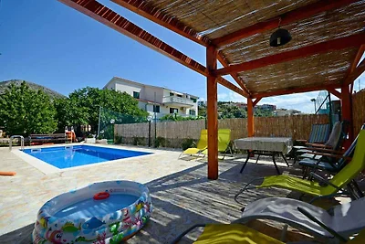 Ferienwohnung Unterkunft mit Pool