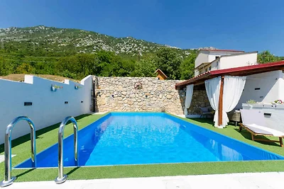 Ferienhaus mit Klimaanlage und Aussenpool