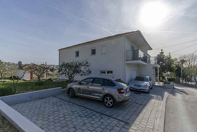 Ferienwohnung mit Klimaanlage und Terrasse in