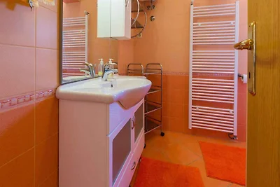 Ferienwohnung mit Balkon und Meerblick