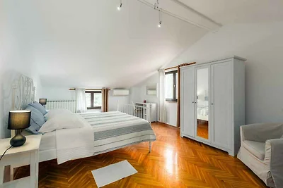 Ferienwohnung mit Klimaanlage und Balkon