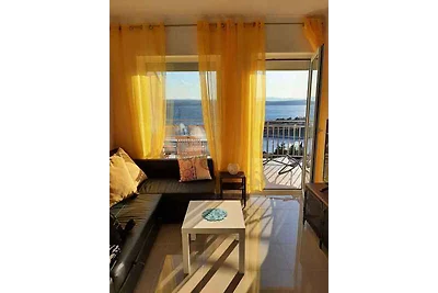 Ferienwohnung mit Balkon und Meerblick
