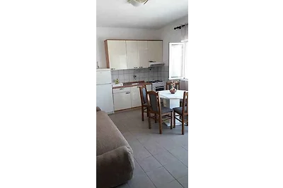 Ferienwohnung mit Terrasse und Grill, am Meer