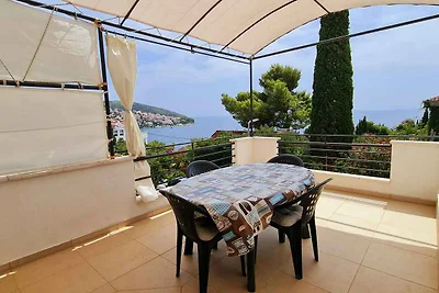 Ferienwohnung mit Klimaanlage, Balkon und Mee