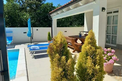 Apartment Stefano mit privatem Pool