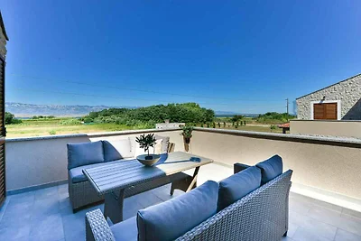 Schöne Villa mit privatem beheiztem Pool, Sau