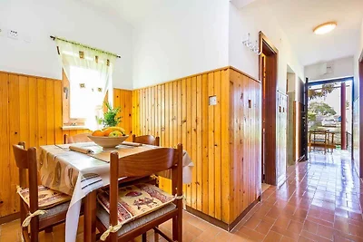 Ferienhaus mit Klimaanlage und Garten